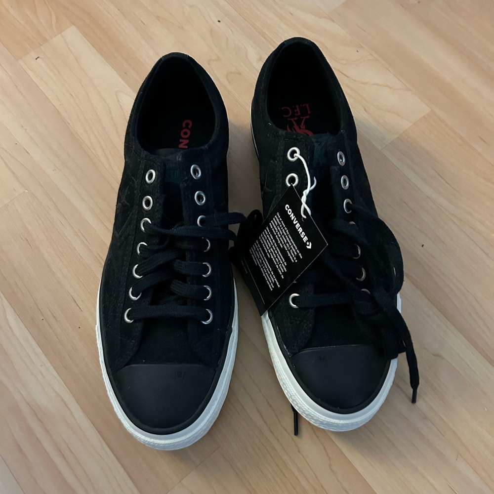 NWT Converse All Star Liverpool sneakers